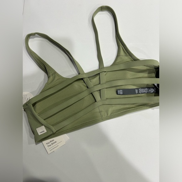 Vuori Women's Large Yosemite Bra Sprout Green NWT Strappy Back LIght Support - Picture 9 of 9